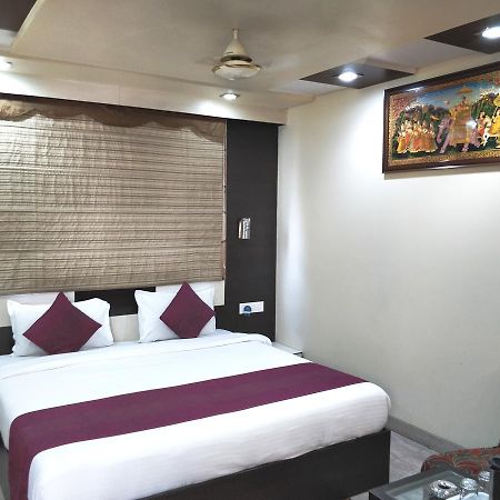Hotel Jinendra Palace Jaipur Eksteriør billede